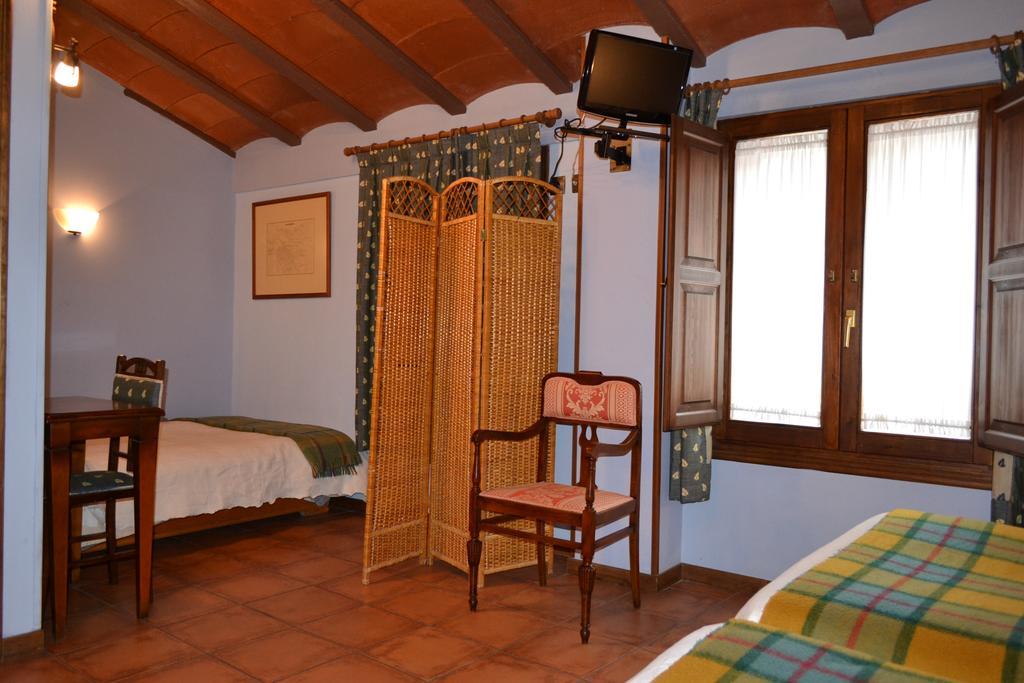 Tarazona Hostal Santa Agueda מראה חיצוני תמונה